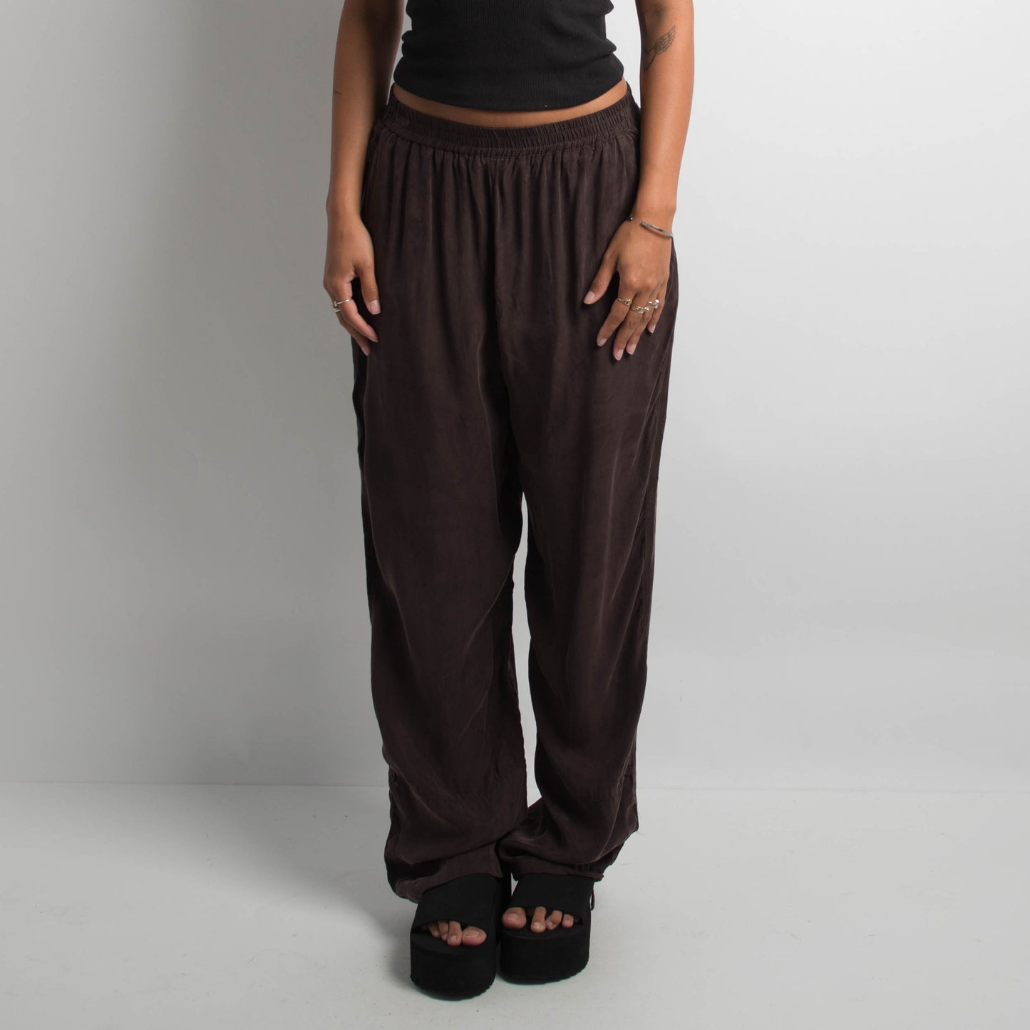 BROWN CUPRO PANTS