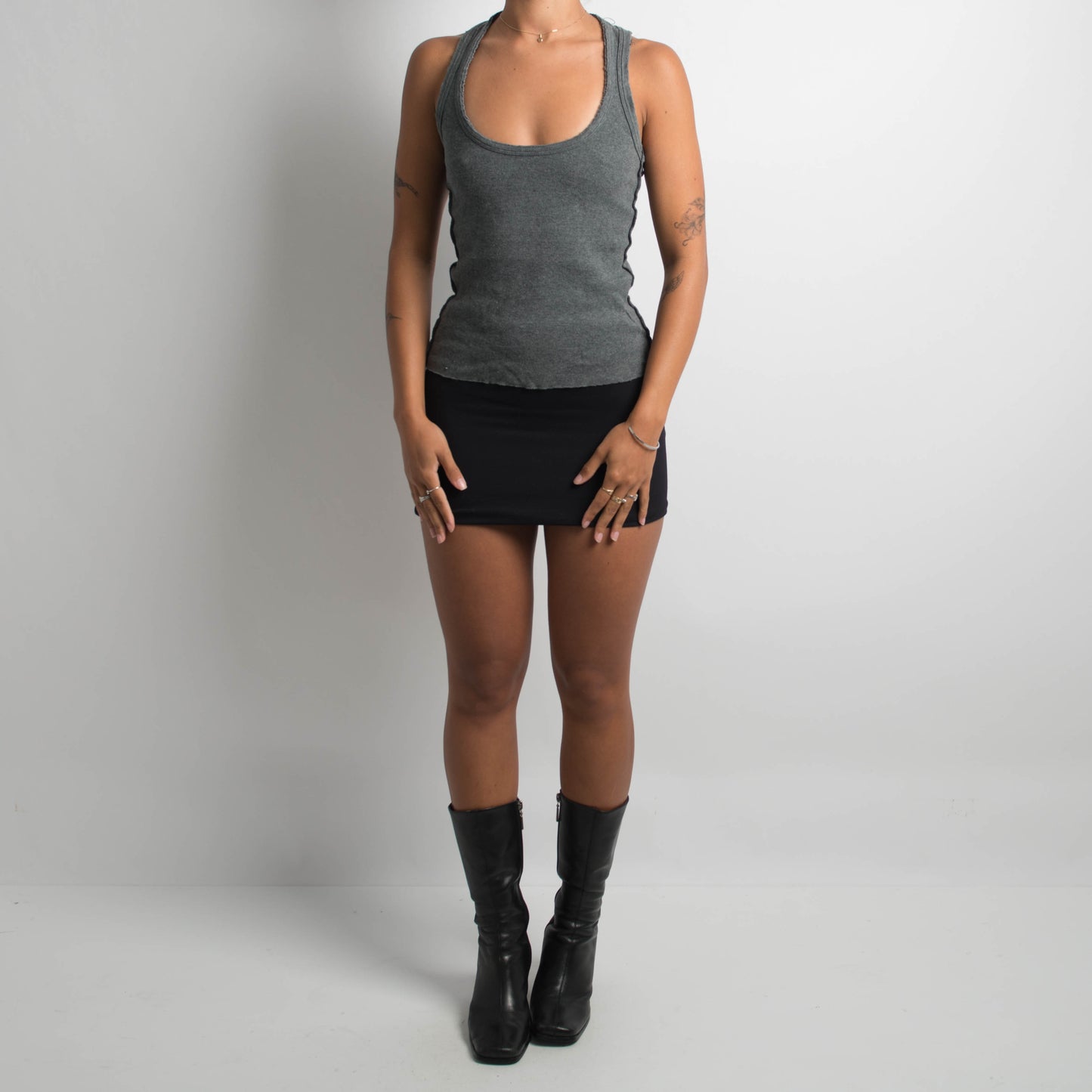 GREY RACERBANK SINGLET