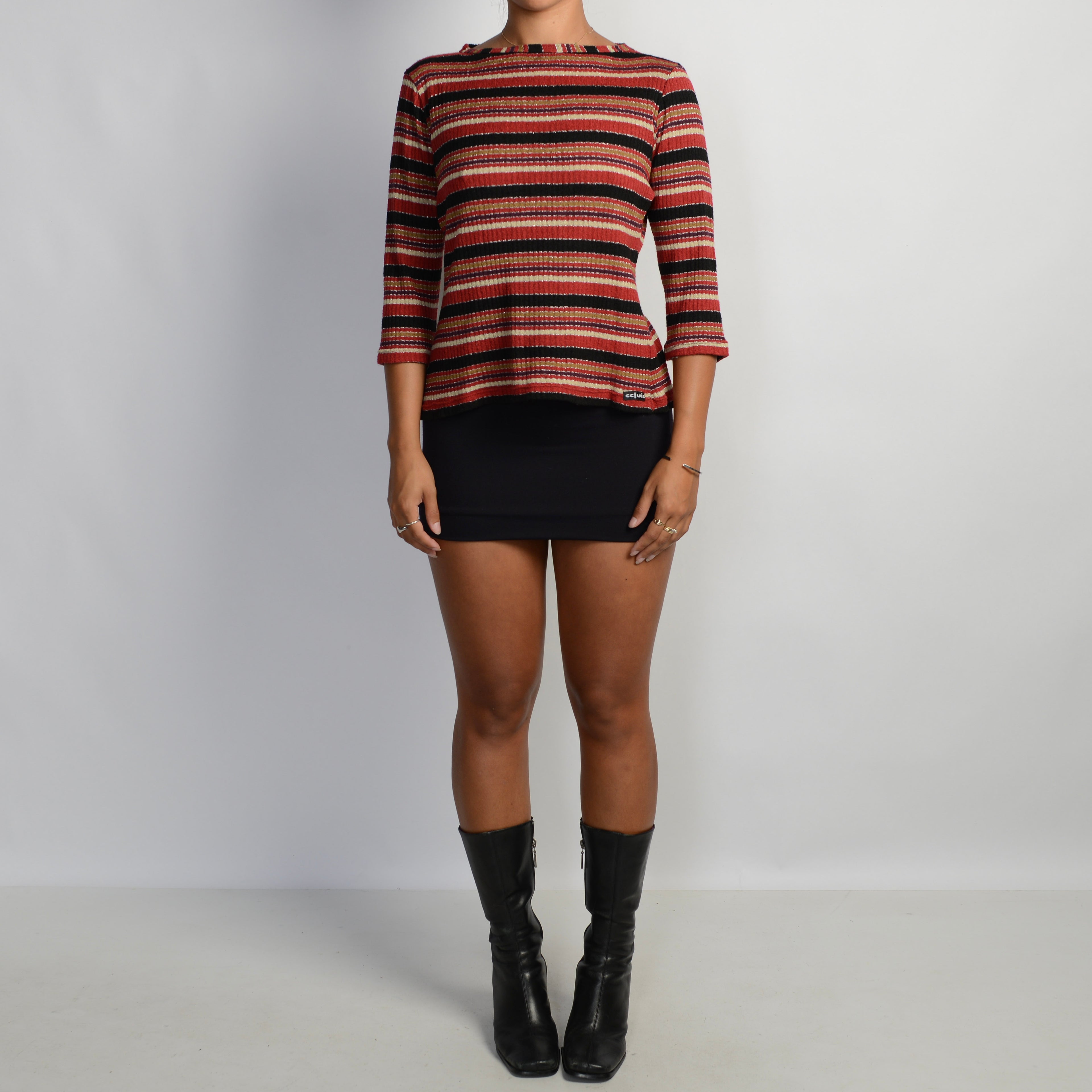 RED METALLIC STRIPE TOP