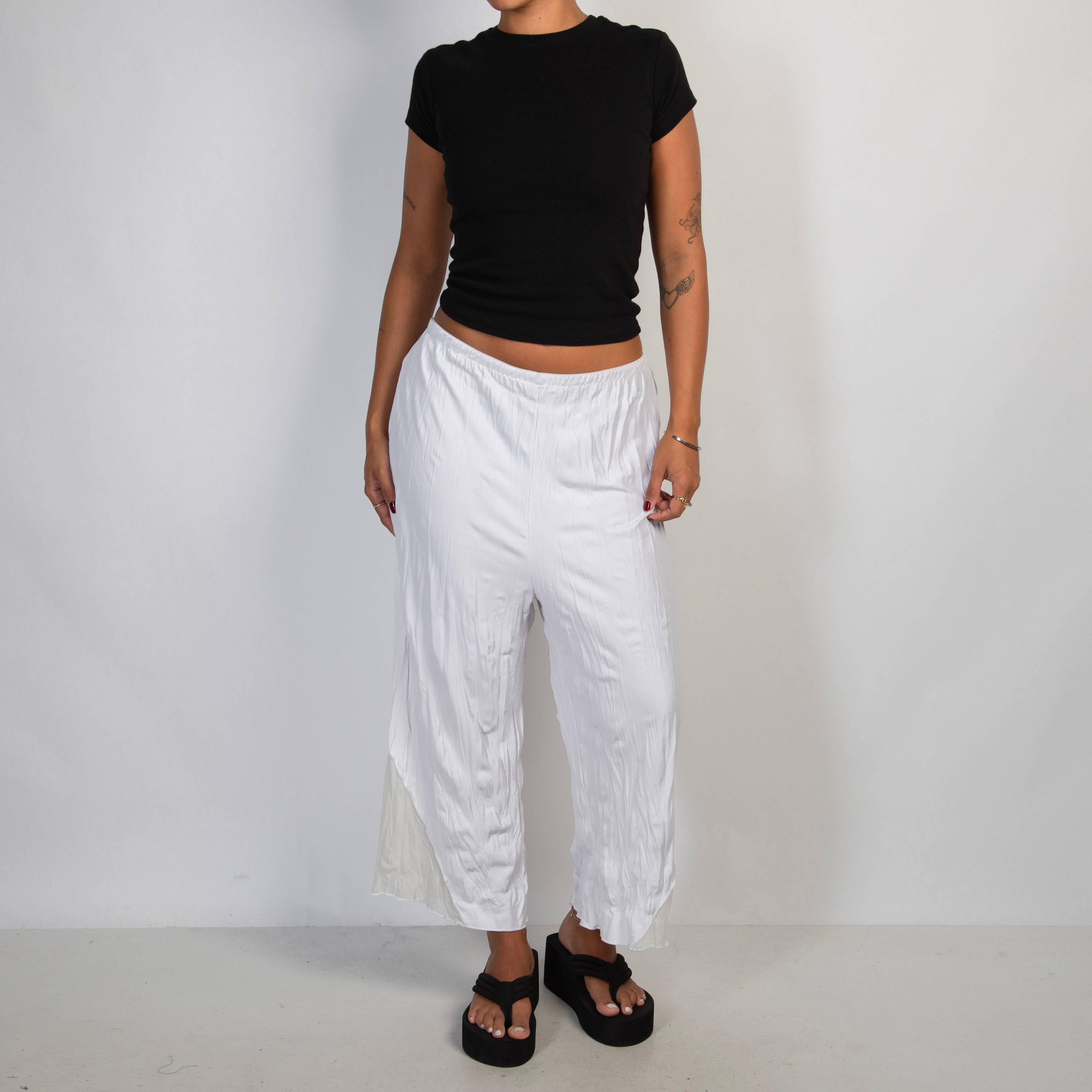 WHITE TEXTURED PANTS