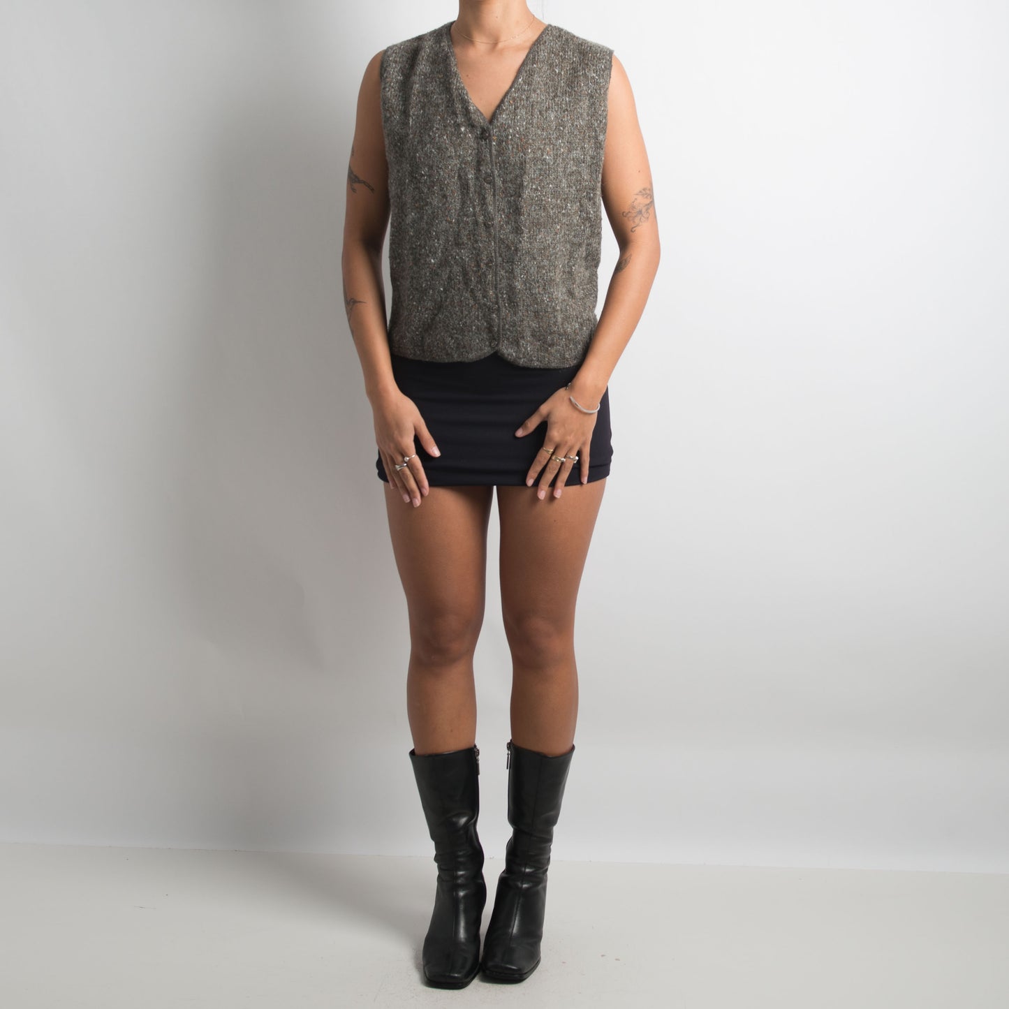 WOOL MARLE BUTTON UP VEST