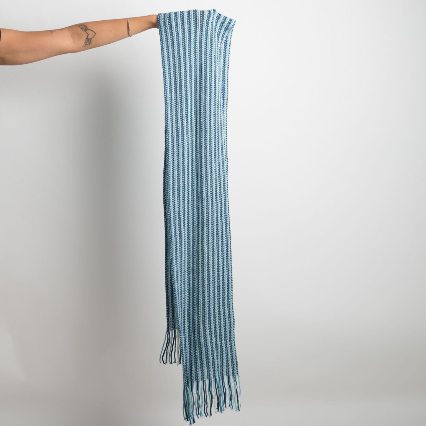 STRIPED BLUE SCARF