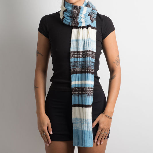 BLUE STRIPED KNIT SCARF