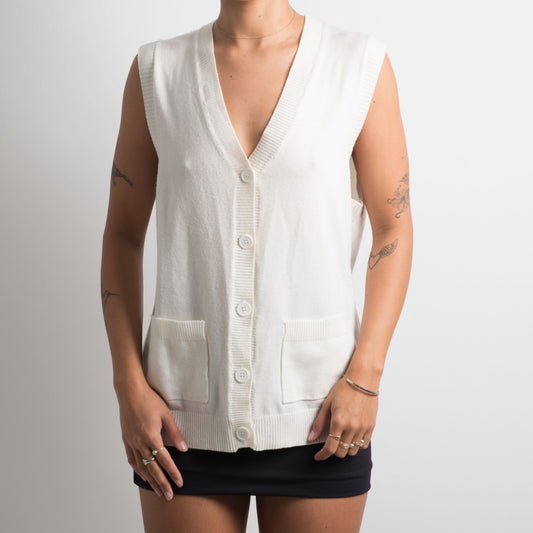 WHITE BUTTON UP KNIT VEST