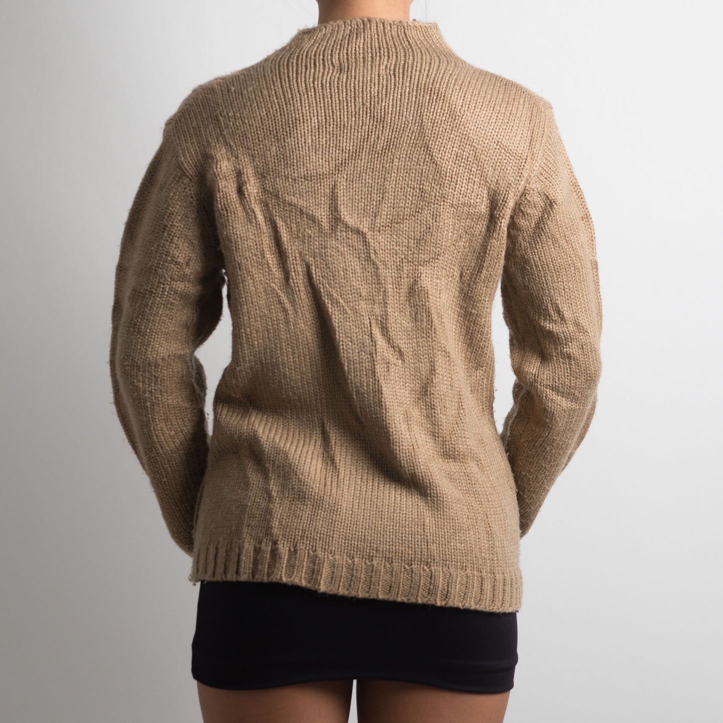 BROWN ZIP KNIT