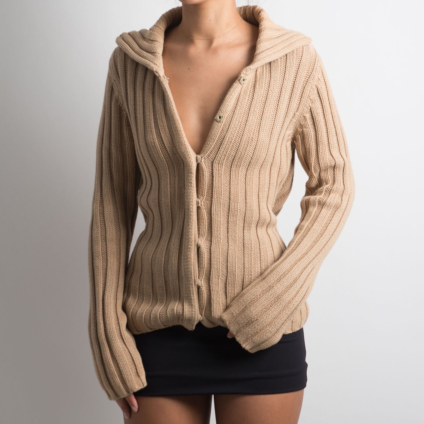 THICK TAN KNIT CARDIGAN