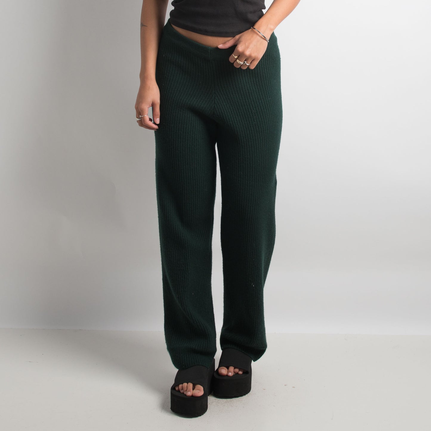 DARK GREEN KNIT PANTS