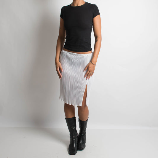 WHITE TEXTURED MIDI SKIRT