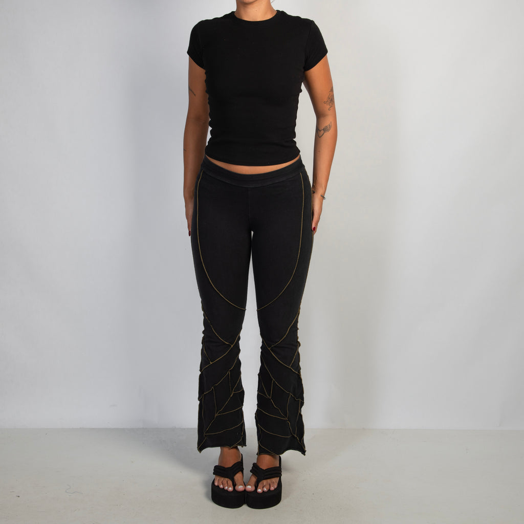 BLACK FLARE LEGGINGS