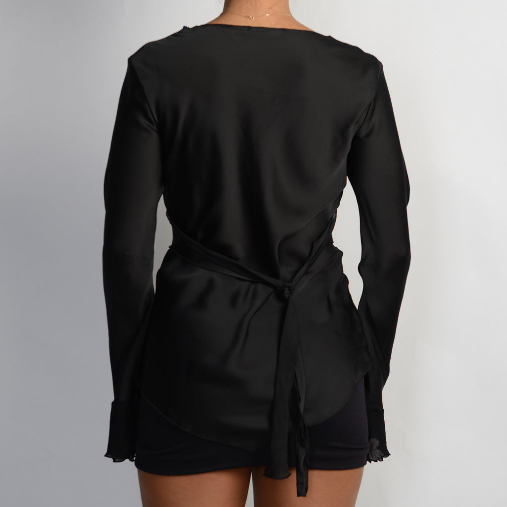 BLACK SATIN LONG SLEEVE TOP