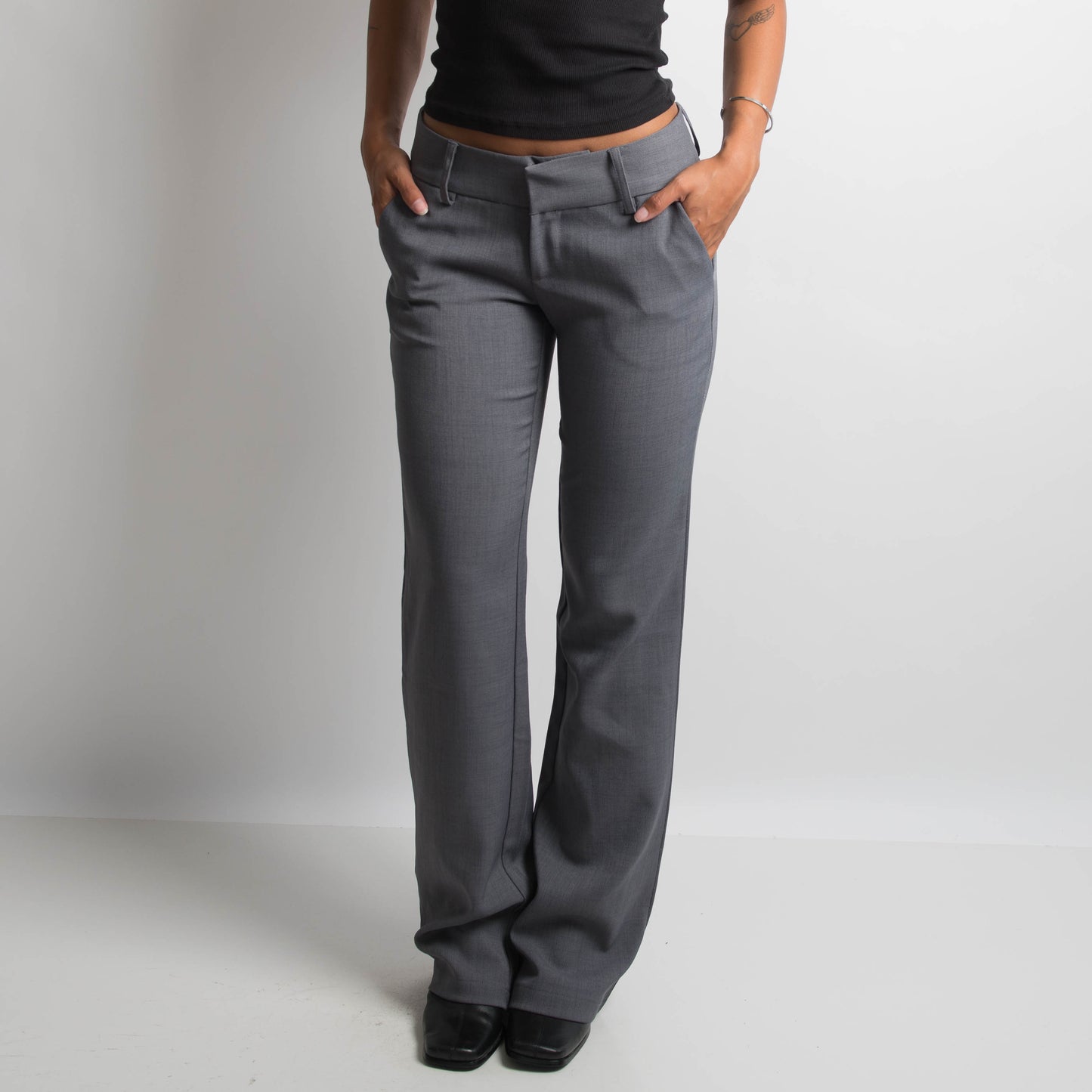 PANTALON BOOTCUT GRIS