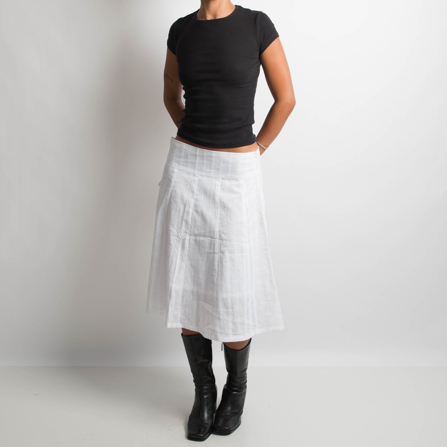 WHITE BRODERIE MIDI SKIRT