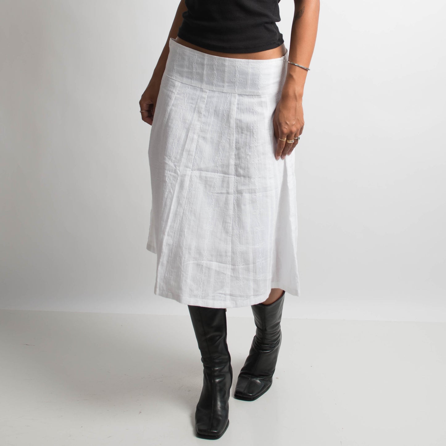 WHITE BRODERIE MIDI SKIRT