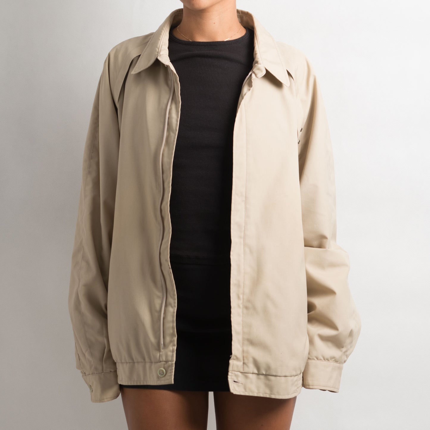 BEIGE ZIP UP JACKET