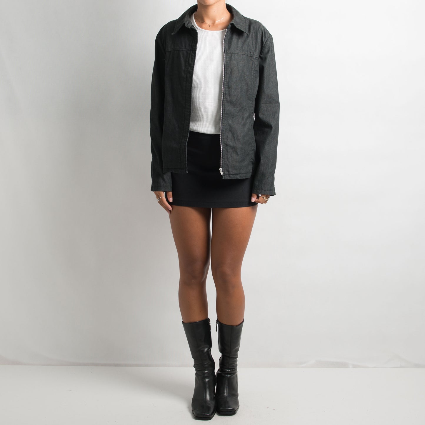 CHARCOAL FRONT ZIP JACKET