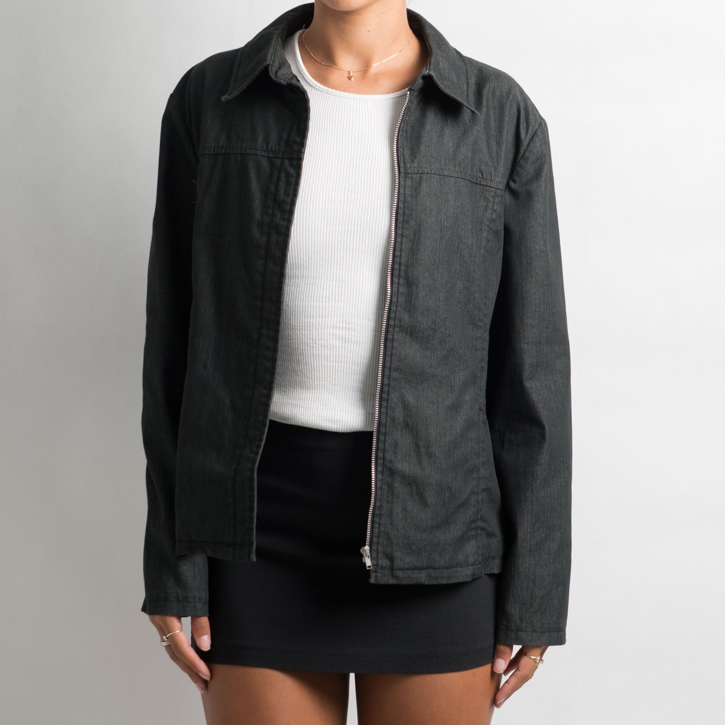 CHARCOAL FRONT ZIP JACKET