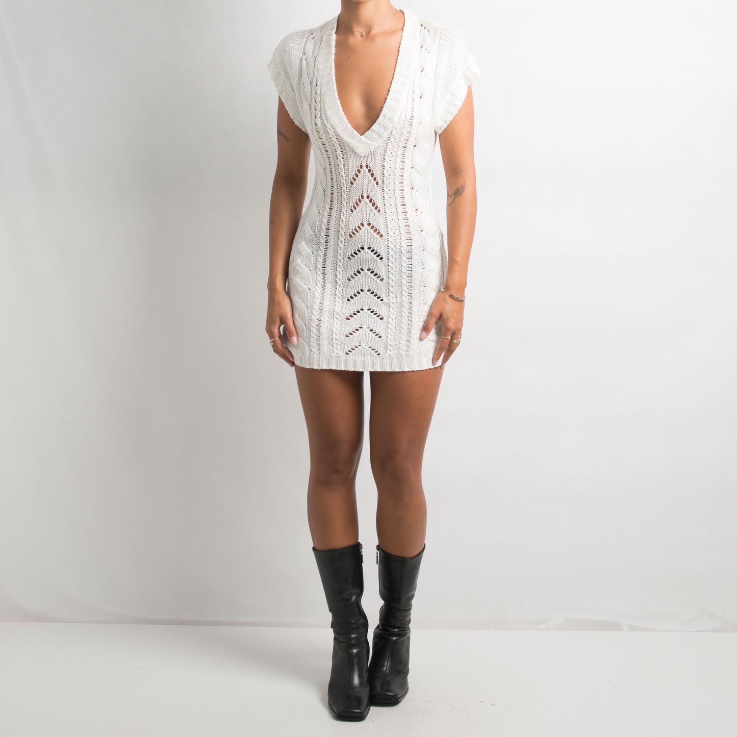 WHITE CROCHET LONGLINE TOP/DRESS