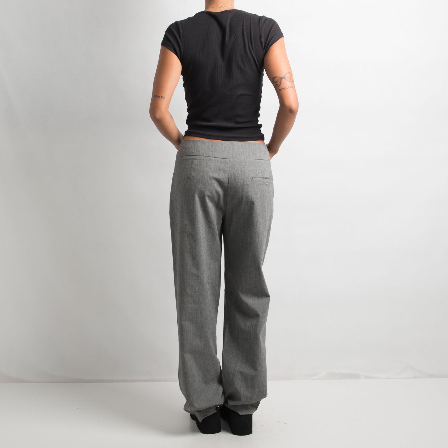 GREY TROUSERS