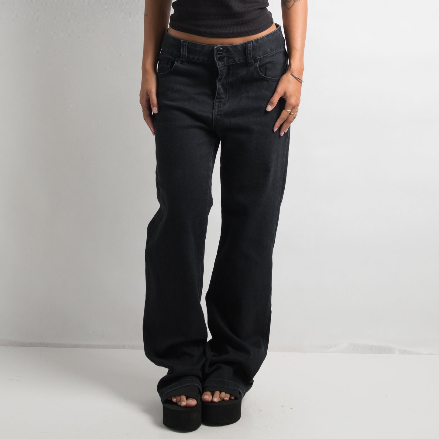 BLACK BOOTCUT DENIM JEANS