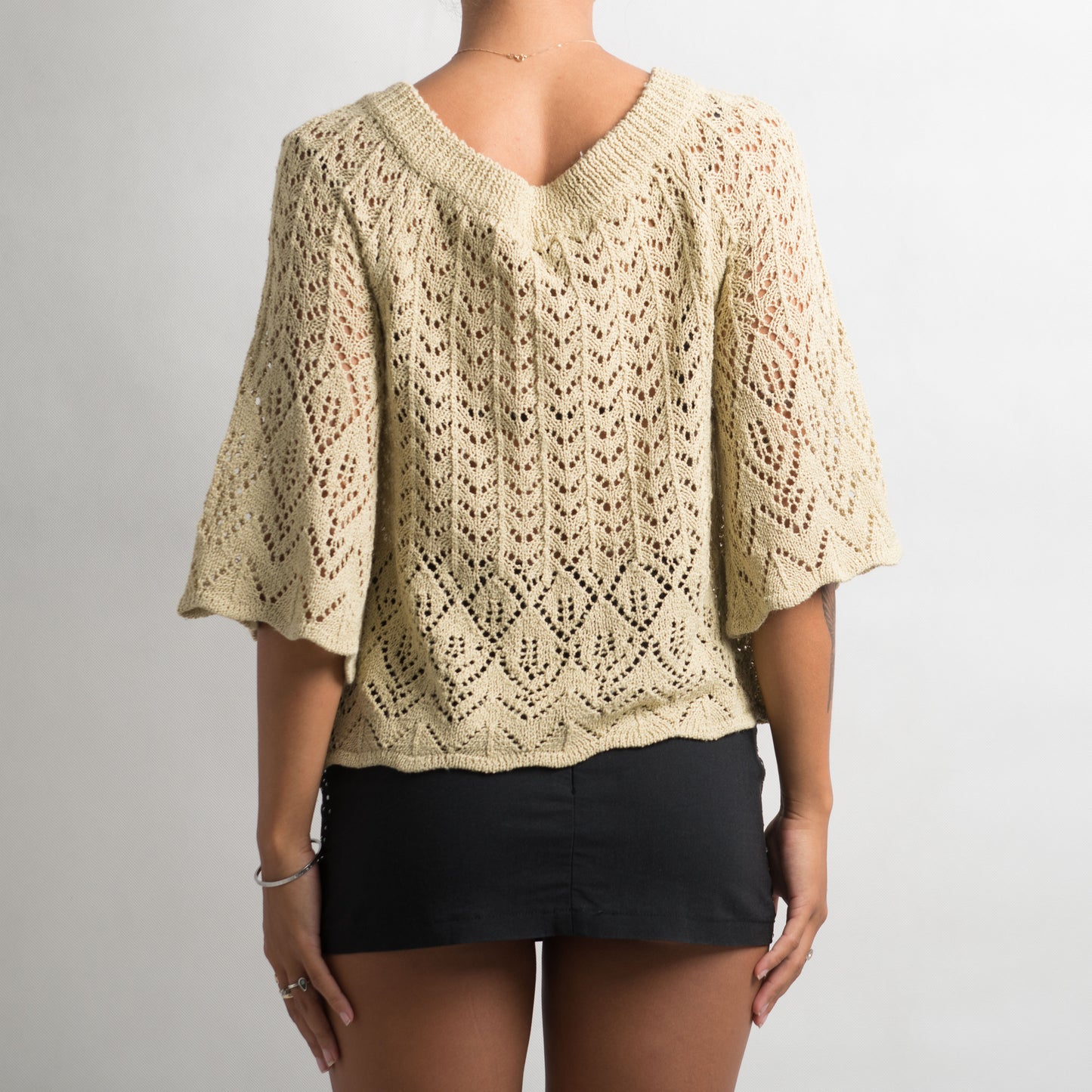 OFF THE SHOULDER CROCHET KNIT