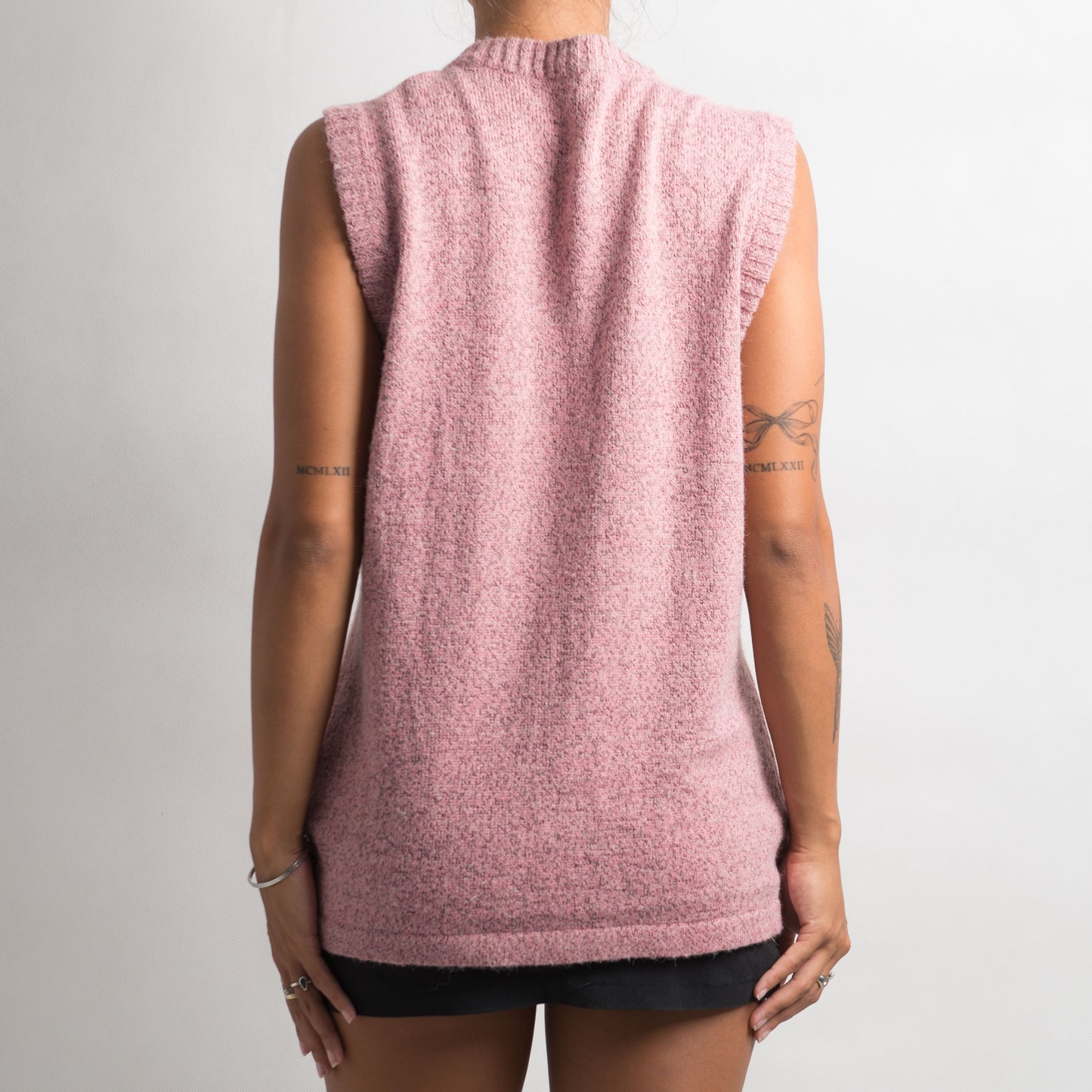 PINK SLEEVELESS KNIT CARDIGAN