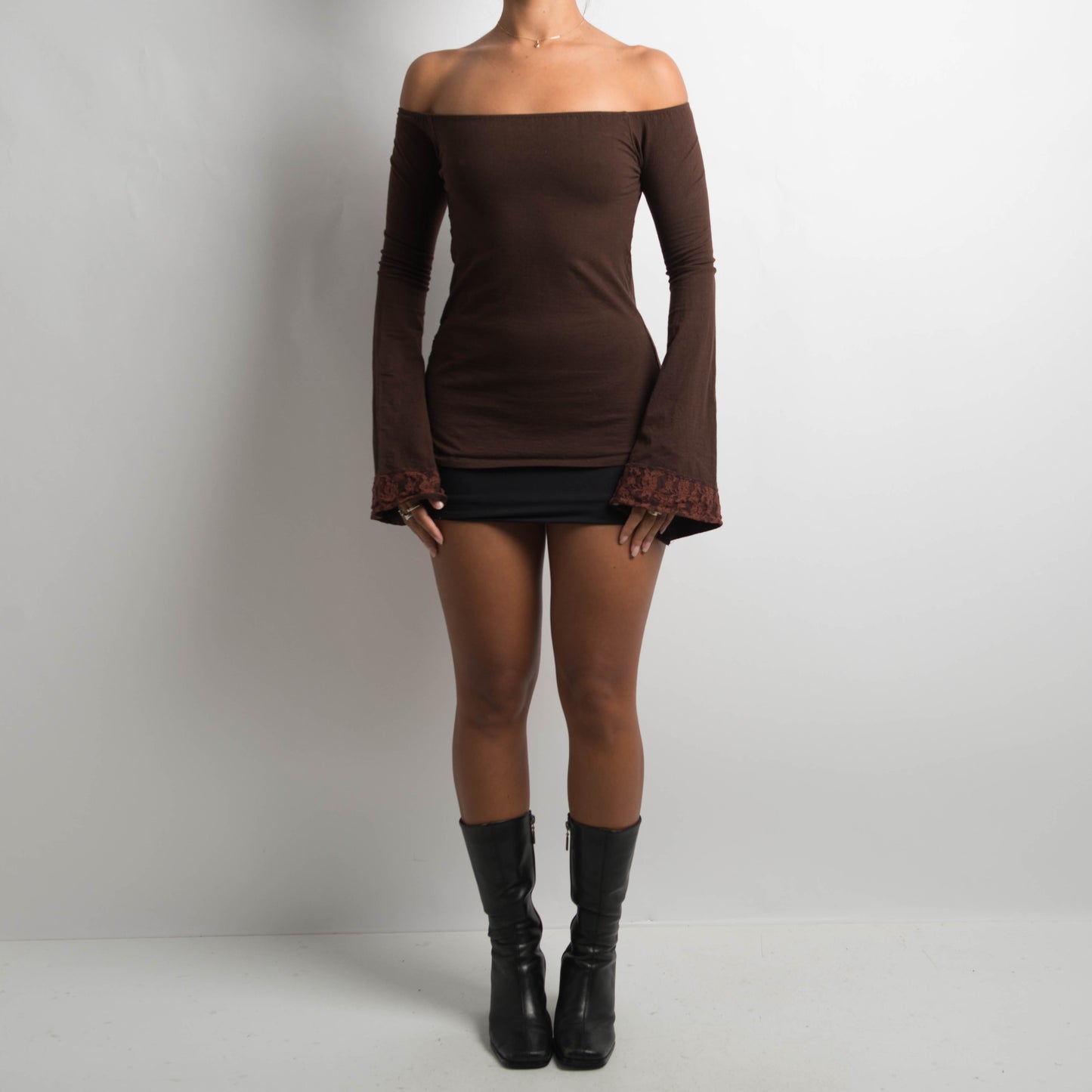 BROWN LONG SLEEVE TOP