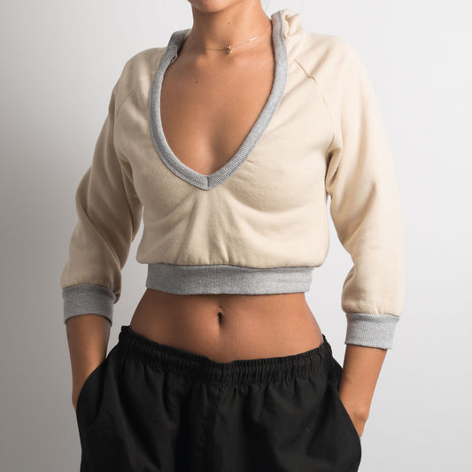 CROPPED HOODED JUMPER