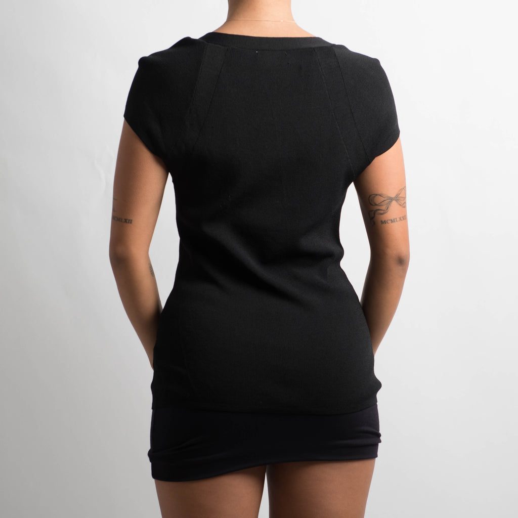 BLACK KNIT TOP
