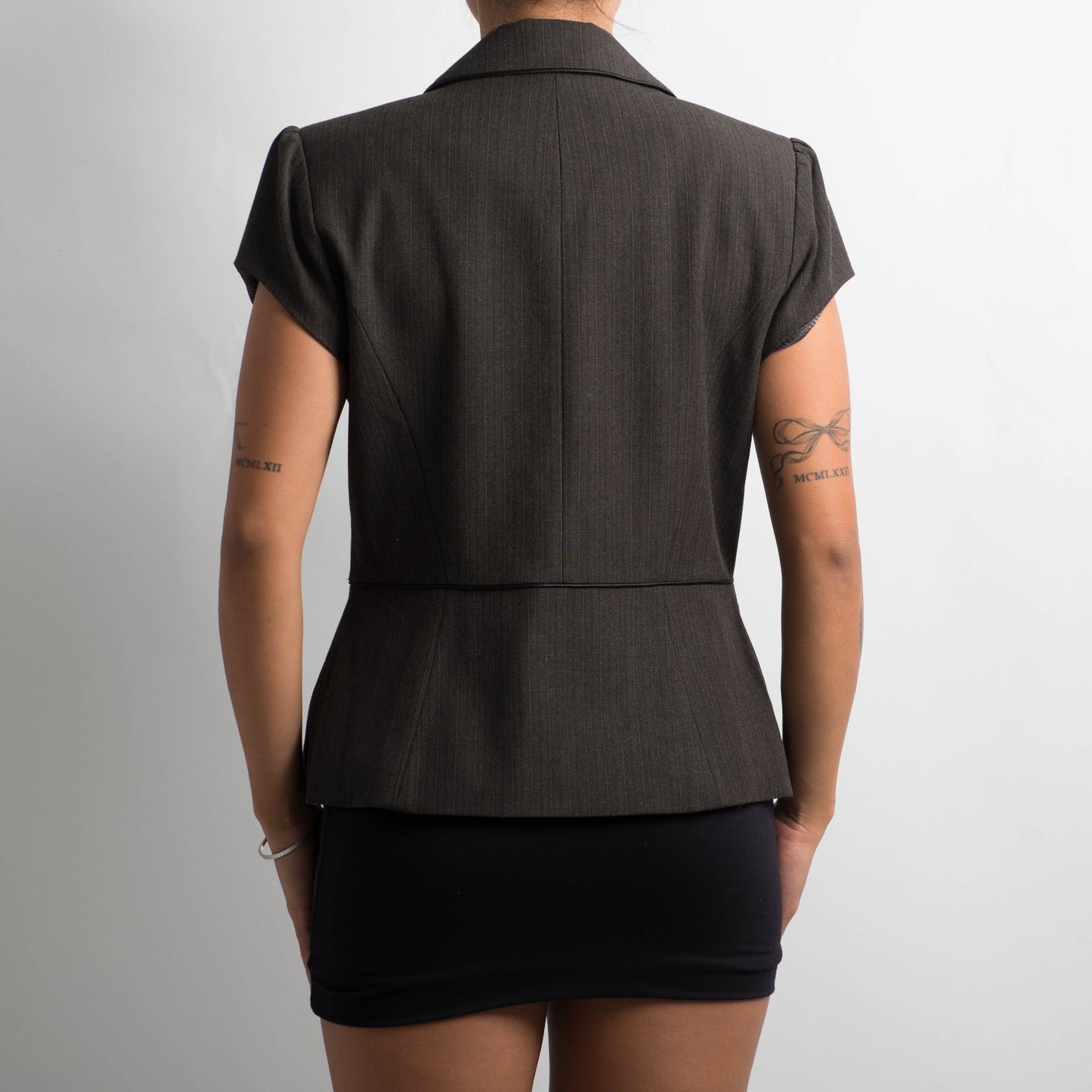 SHORT SLEEVE BLAZER