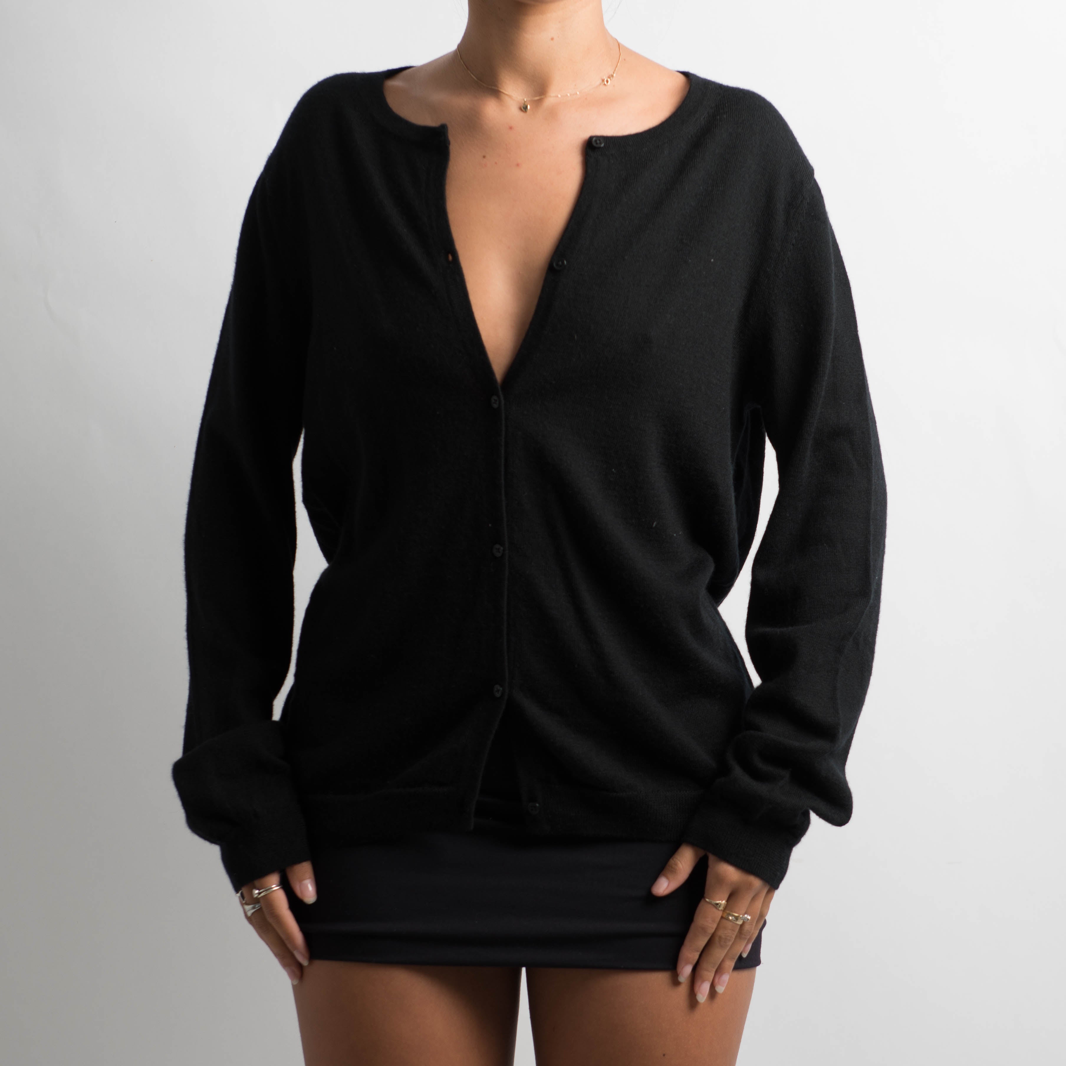 BLACK BUTTON CARDIGAN