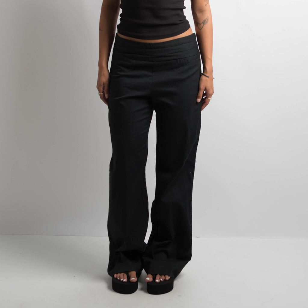CLASSIC BLACK TROUSERS
