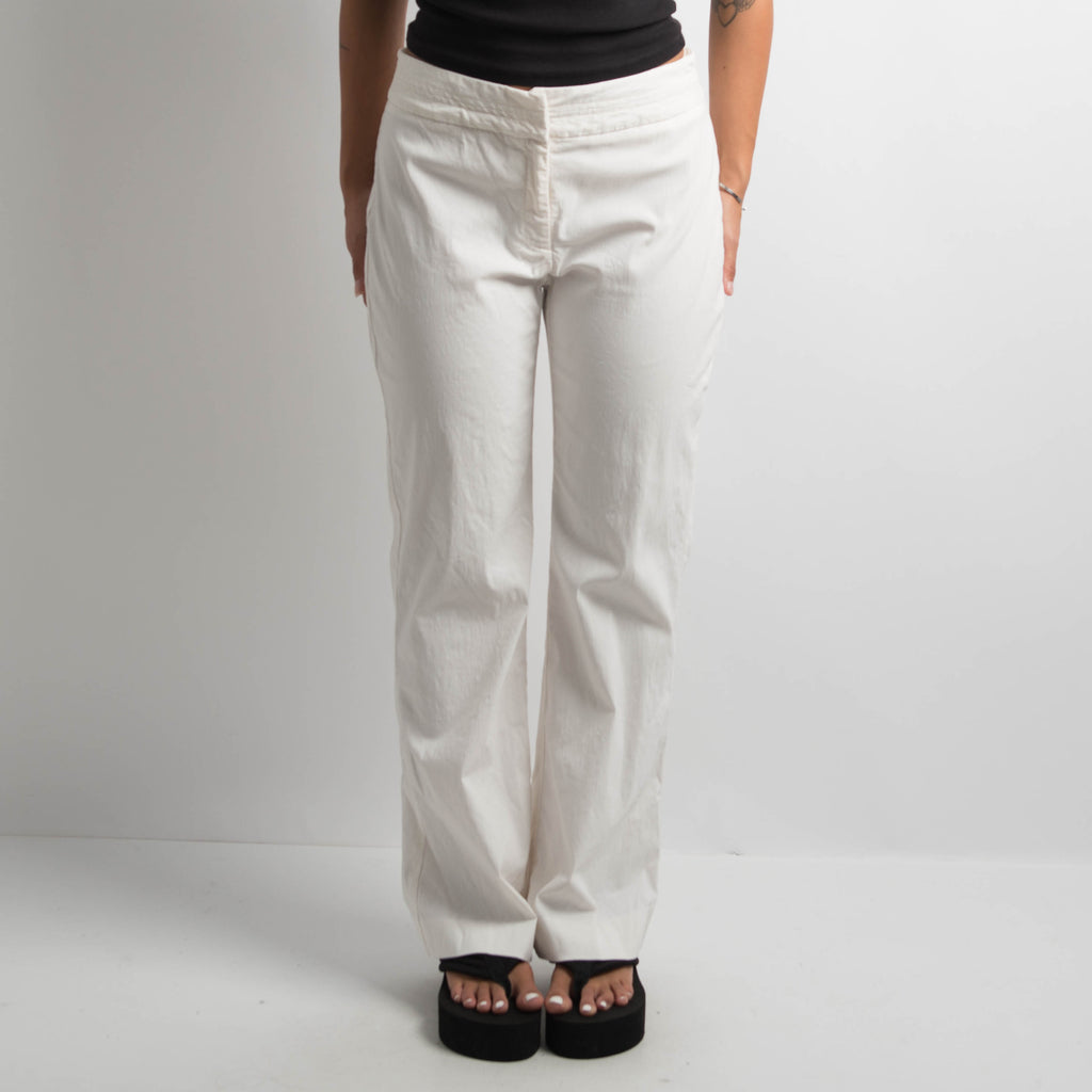CLASSIC WHITE TROUSERS