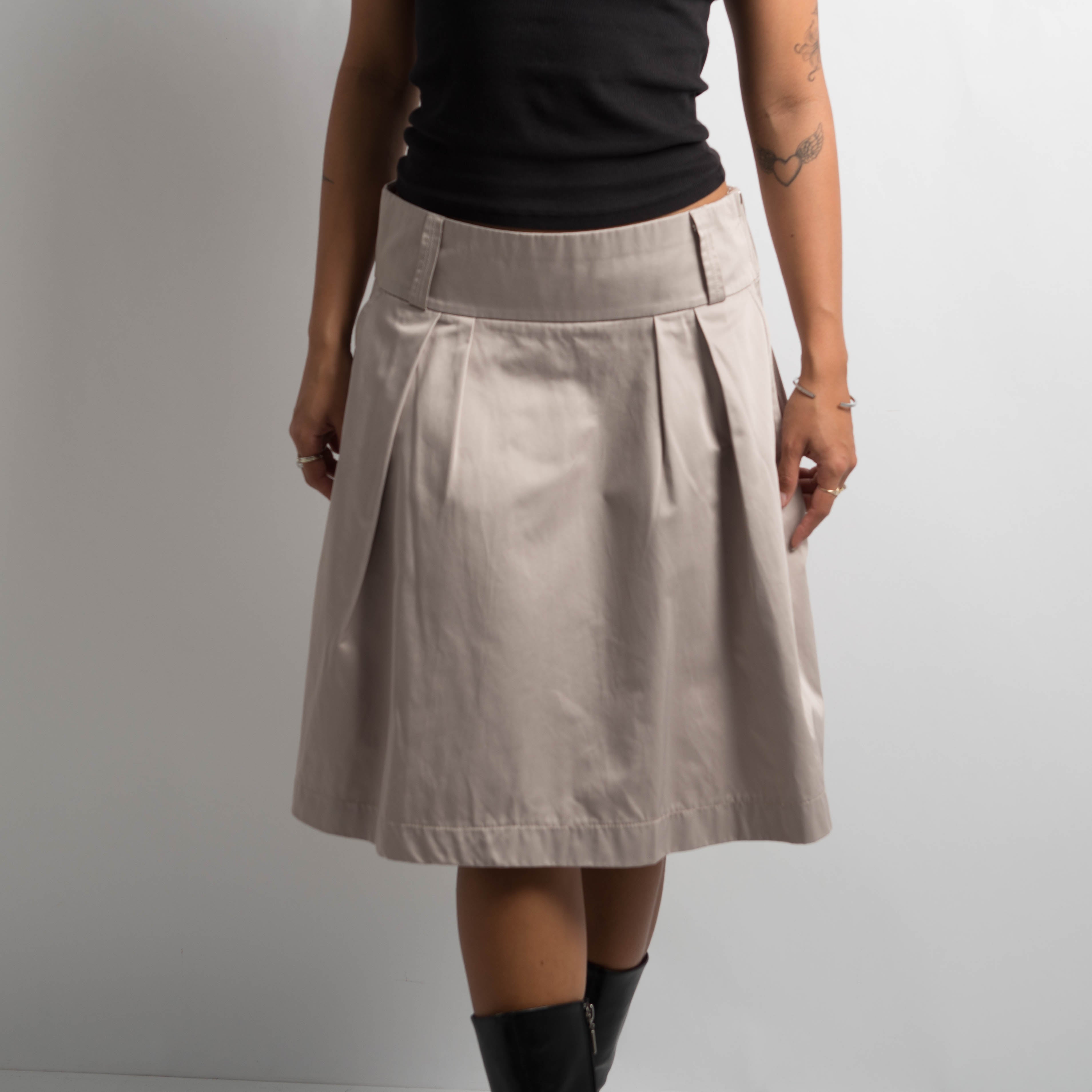 BEIGE PLEATED SKIRT