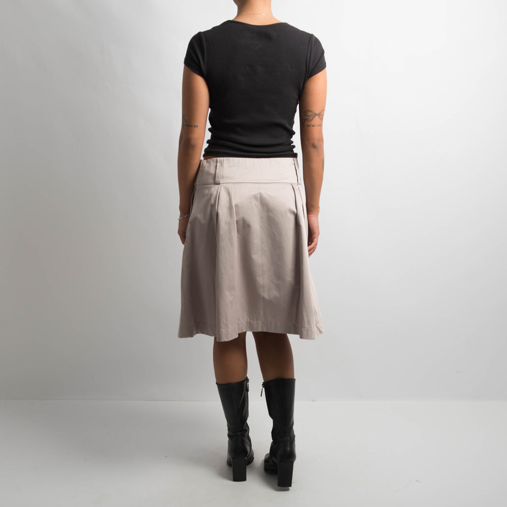 BEIGE PLEATED SKIRT