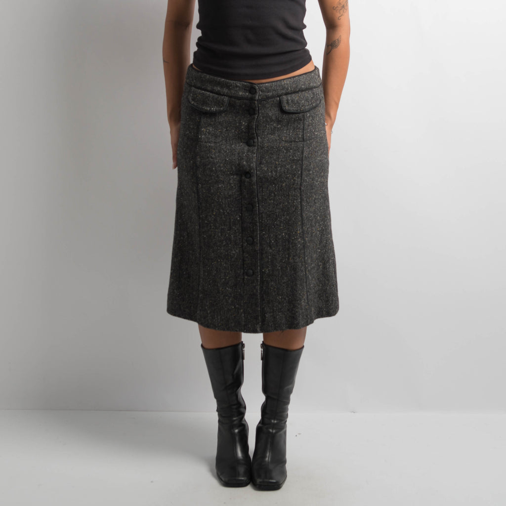 BUTTON WOOL MIDI SKIRT