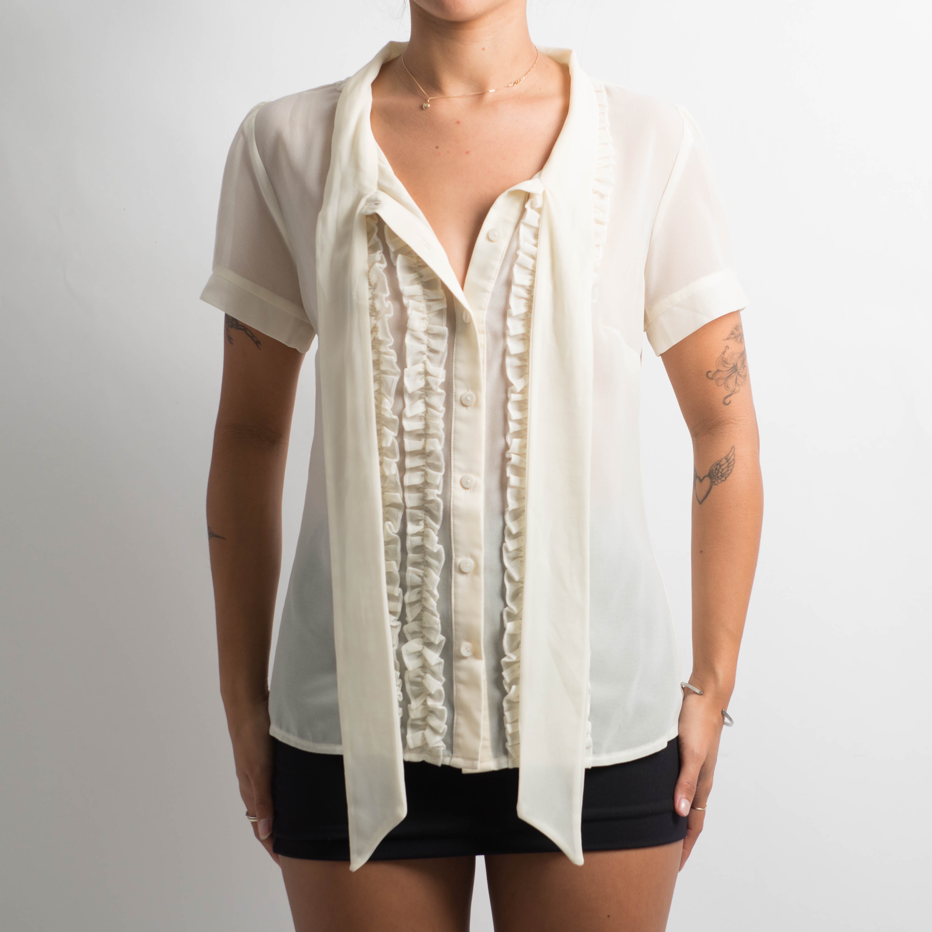 CREAM SHEER RUFFLE TOP