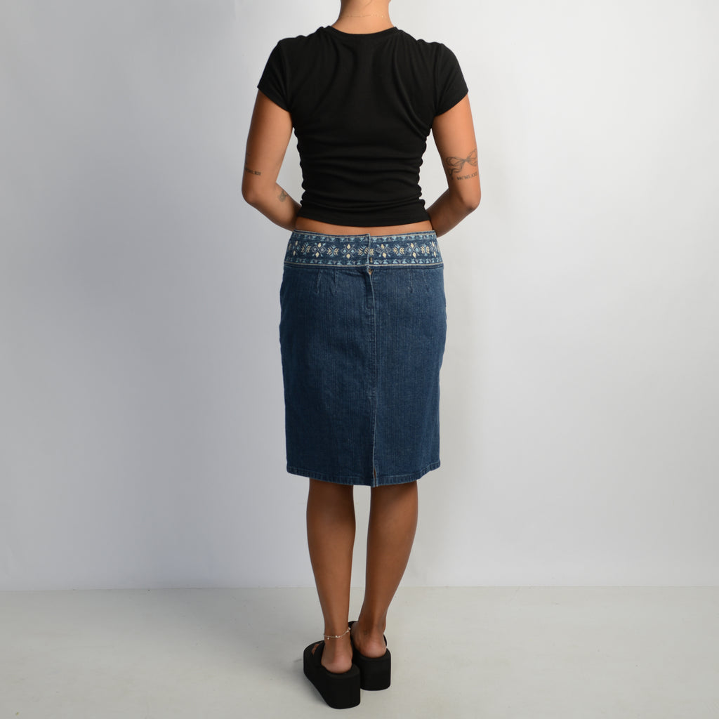 EMBROIDERED DENIM SKIRT