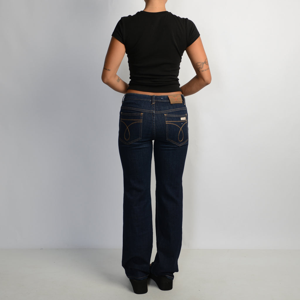 DARK WASH BOOTCUT JEANS