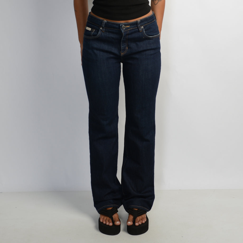 DARK WASH BOOTCUT JEANS