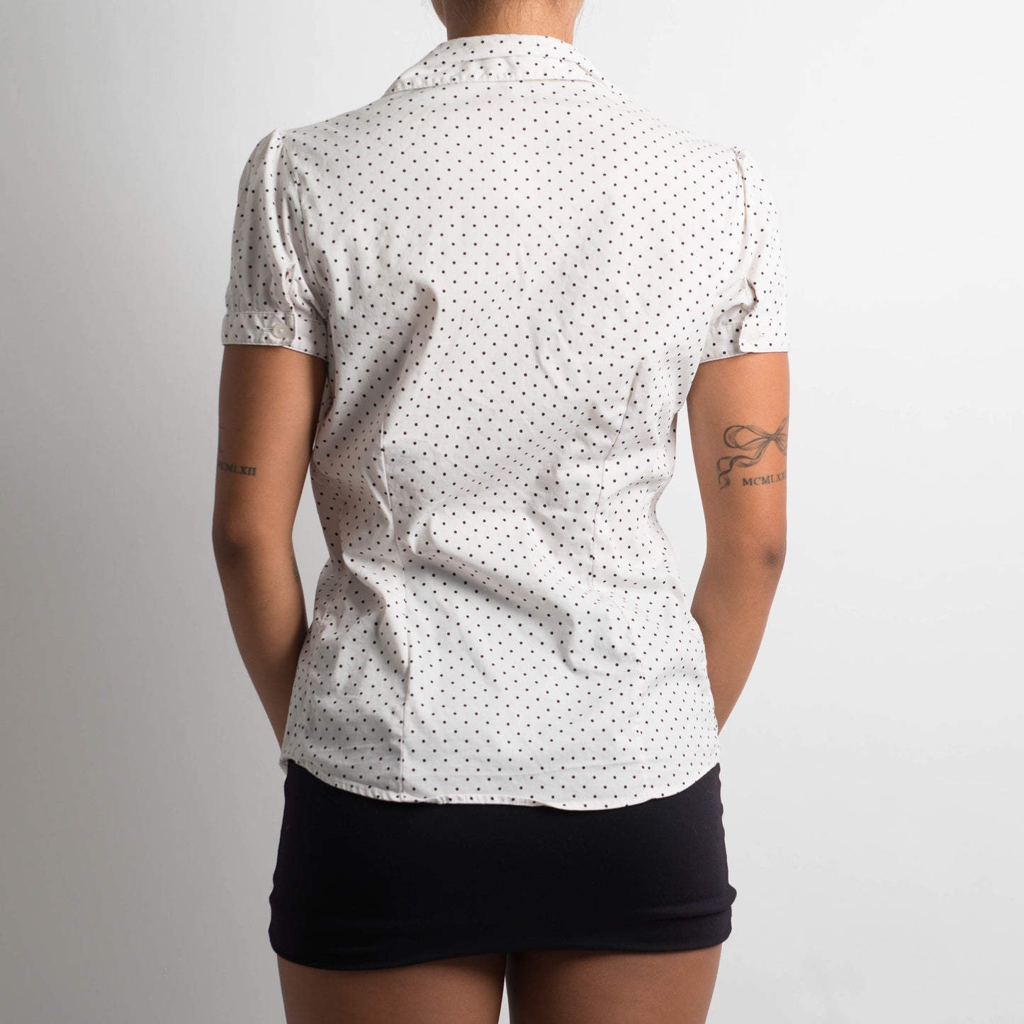 POLKA DOT SHORT SLEEVE BLOUSE