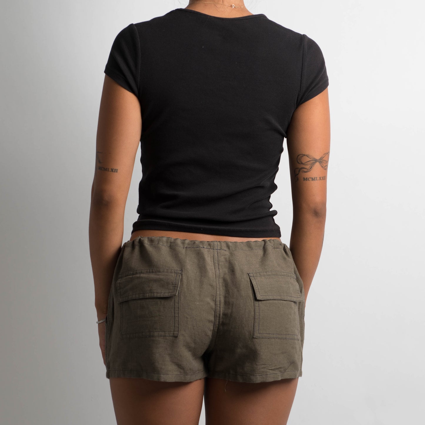 KHAKI LINEN MINI SHORTS