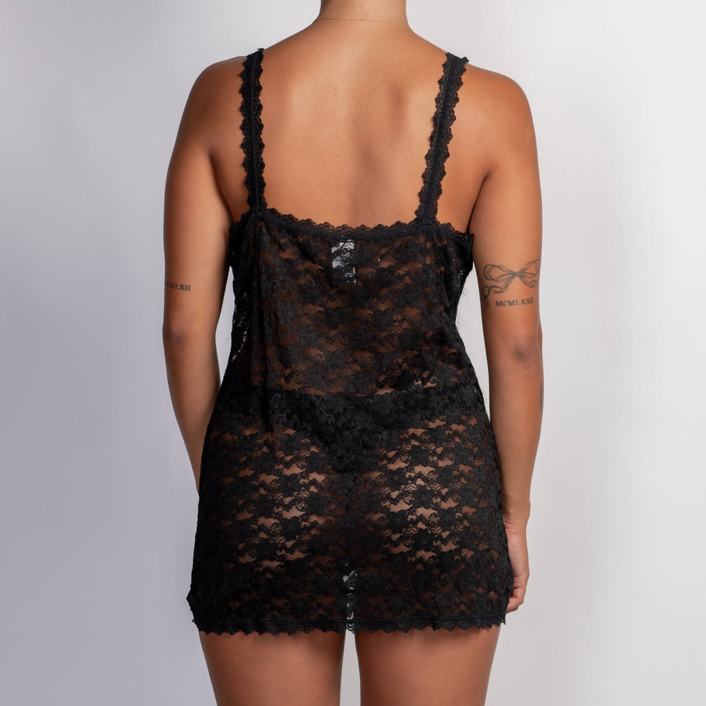 BLACK LACE LONGLINE CAMISOLE