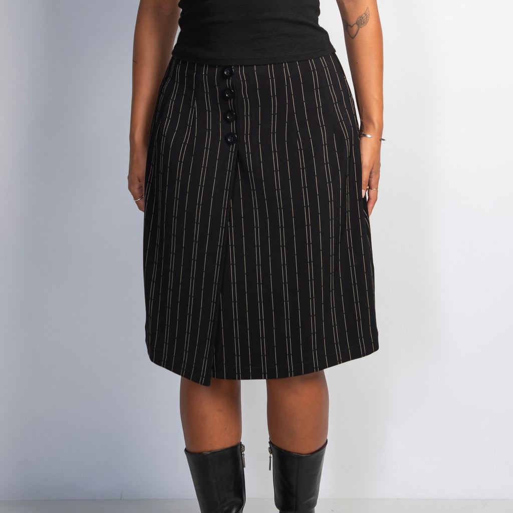 BLACK STRIPE MIDI SKIRT