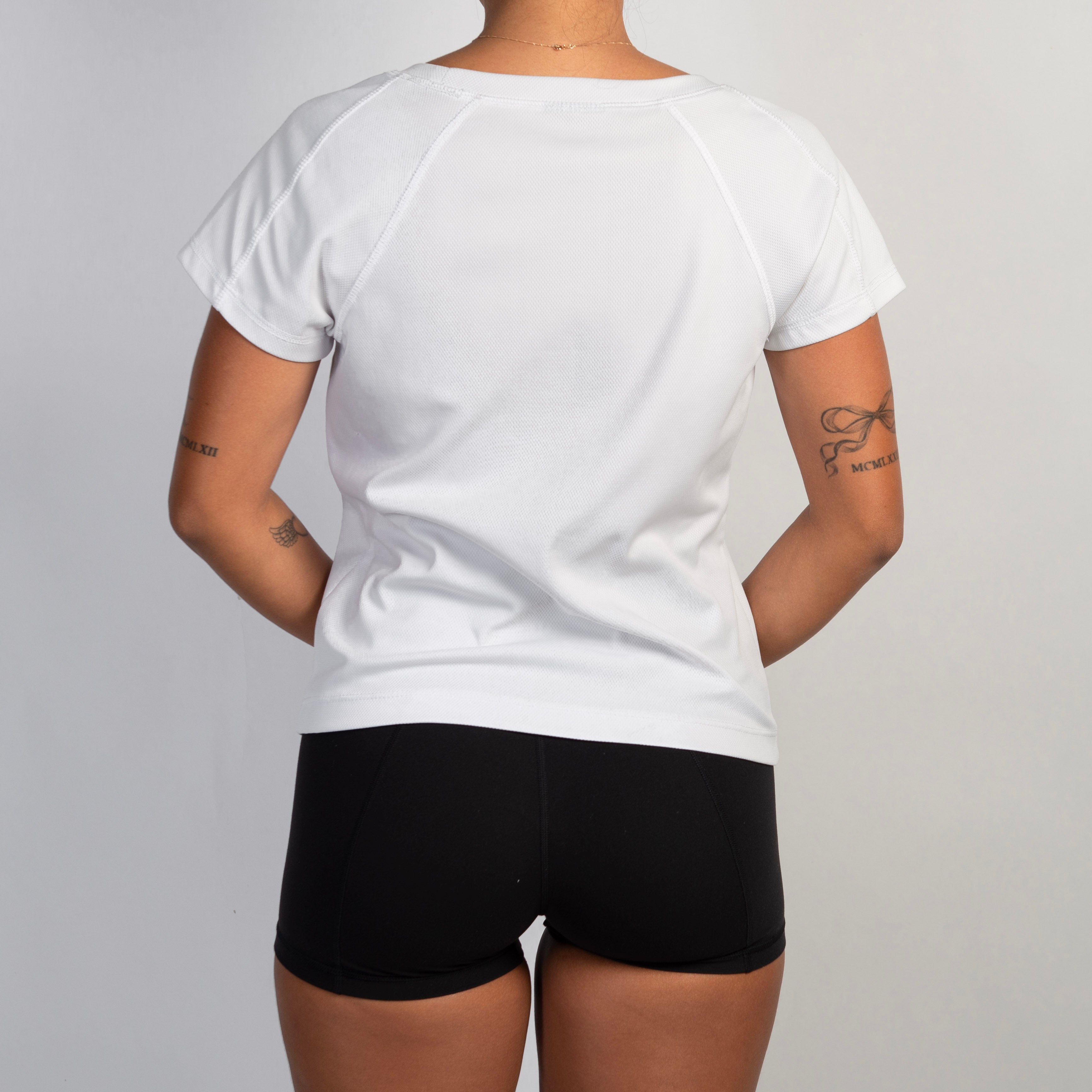 WHITE ACTIVE TEE