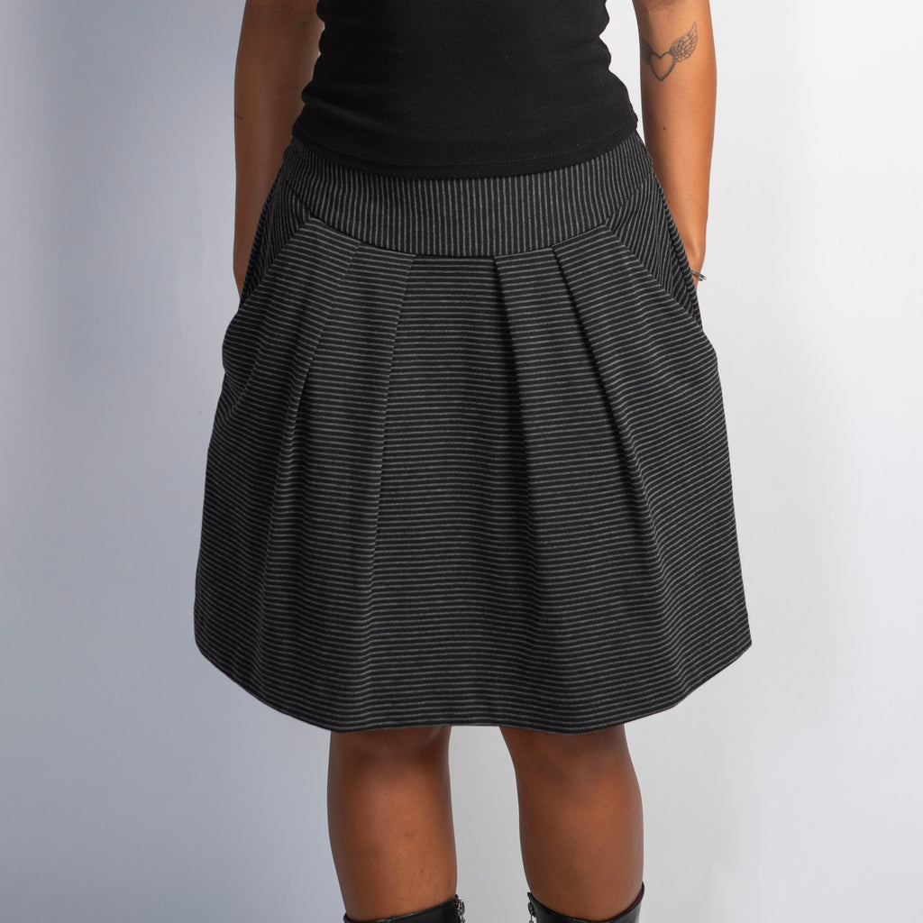 STRIPE PLEATED MIDI SKIRT