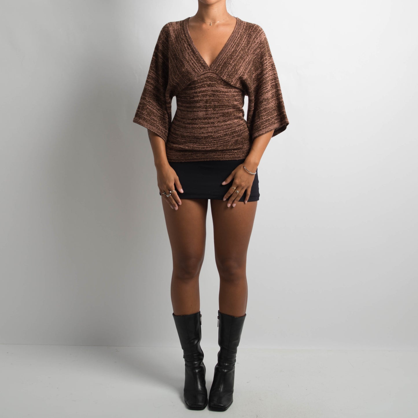 BROWN KNIT TOP