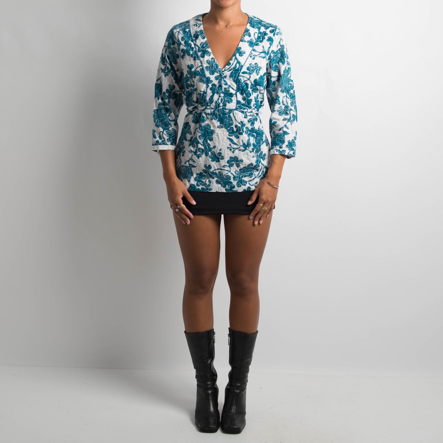 BLUE FLORAL BLOUSE