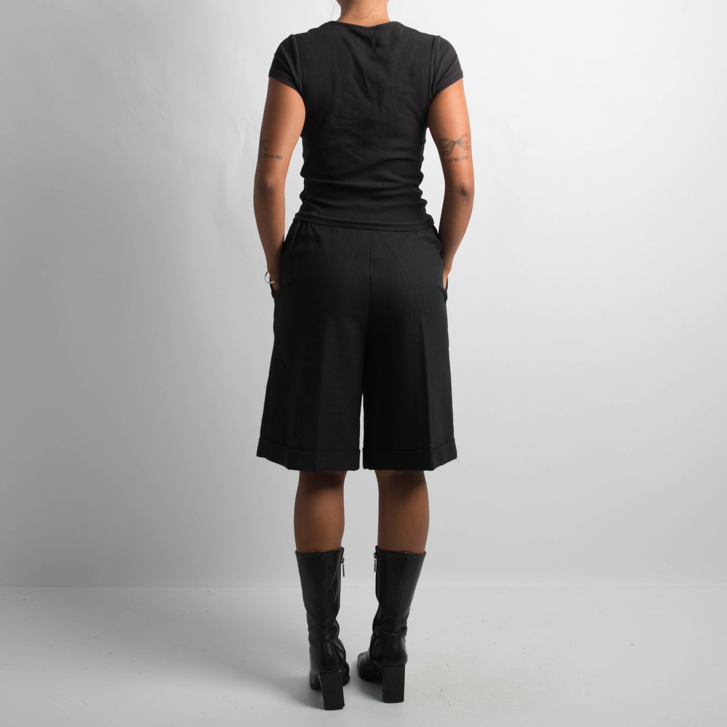 LONGLINE TAILORED SHORTS