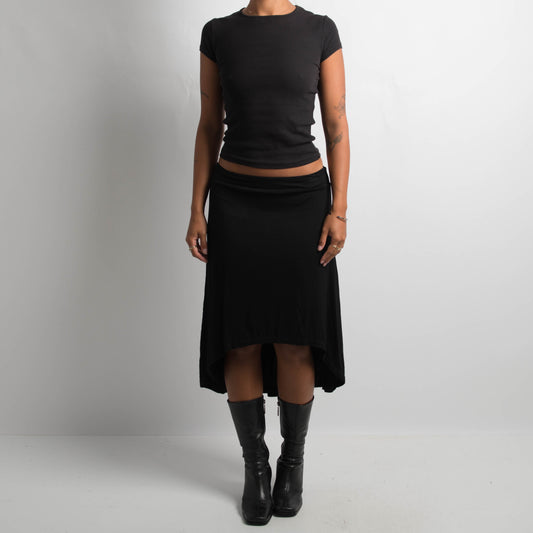 BLACK WATERFALL SKIRT