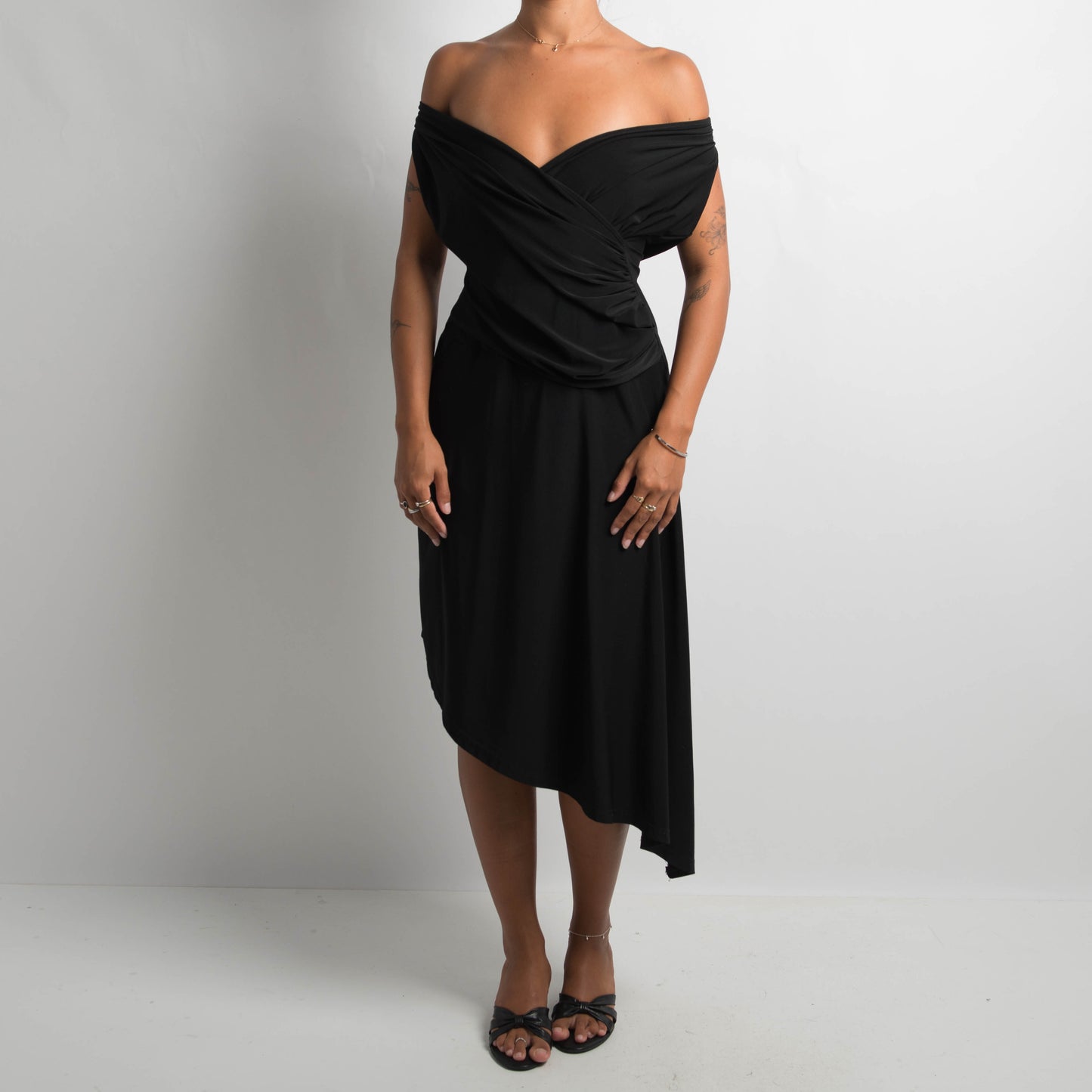 BLACK ASYMMETRIC EVENING DRESS